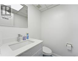 109 - 235 St Clair Avenue W, Toronto, ON M4V1R4 Photo 18