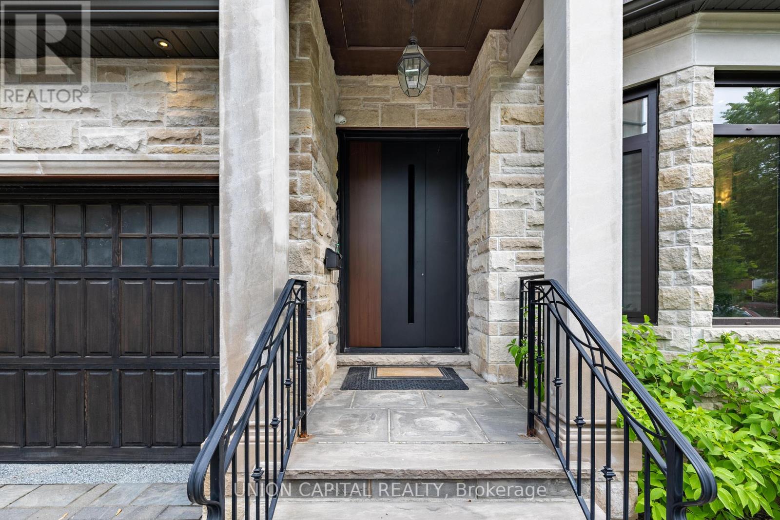 47 BEVDALE ROAD - 2