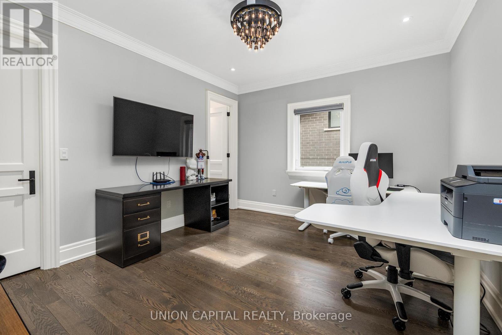 47 BEVDALE ROAD - 28
