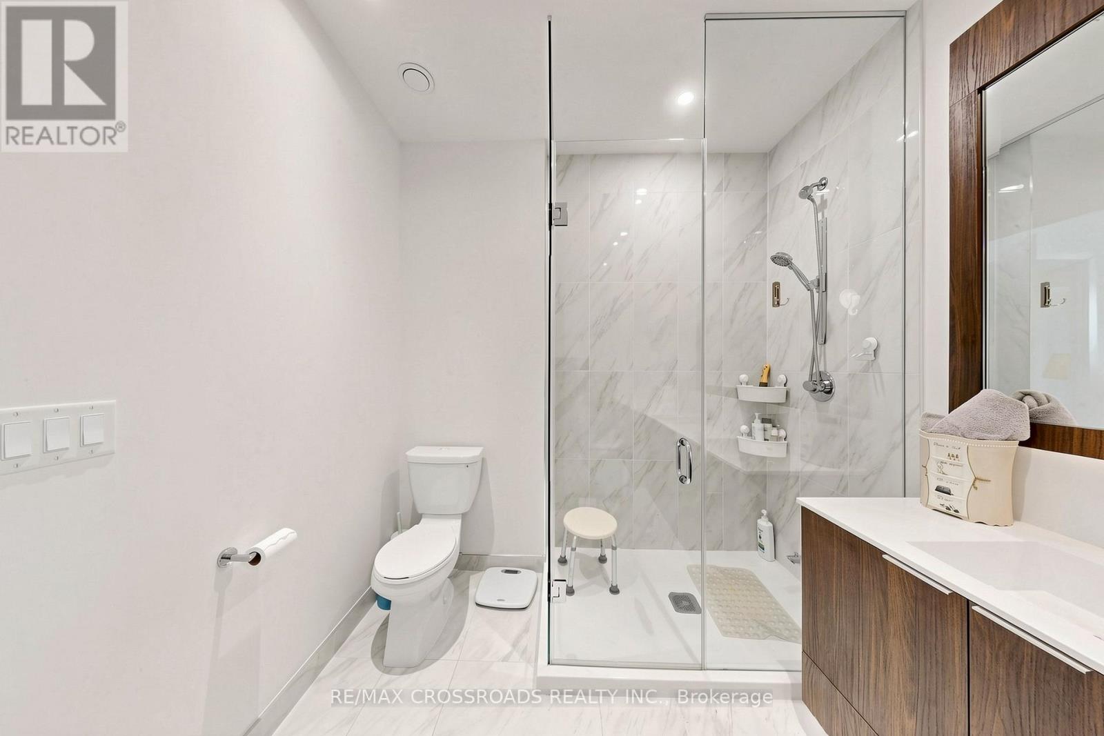 #534 25 ADRA GRADO WAY - 11