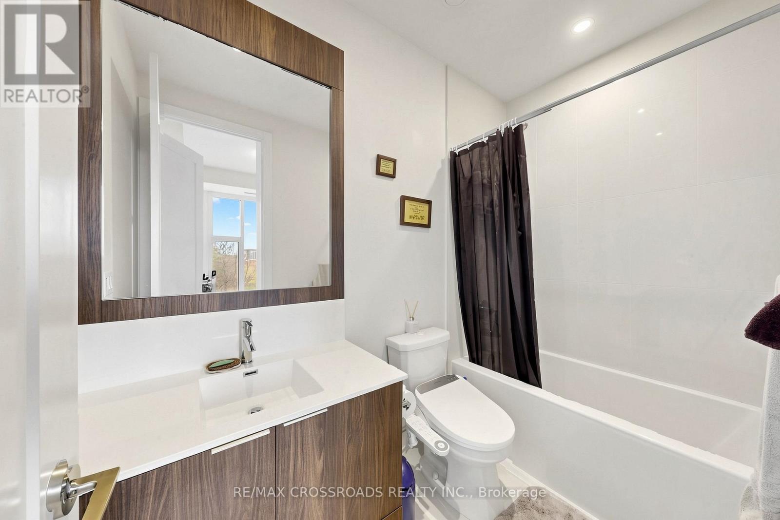 #534 25 ADRA GRADO WAY - 15