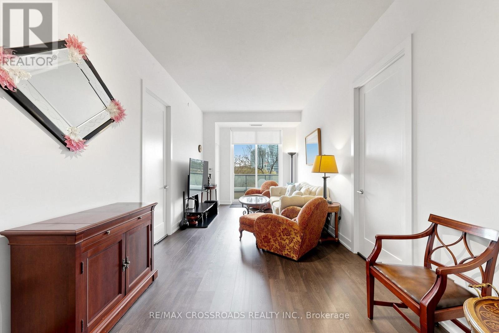 #534 25 ADRA GRADO WAY - 19