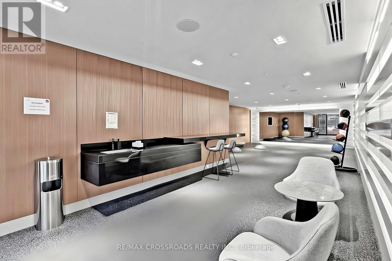 #534 25 ADRA GRADO WAY - 34