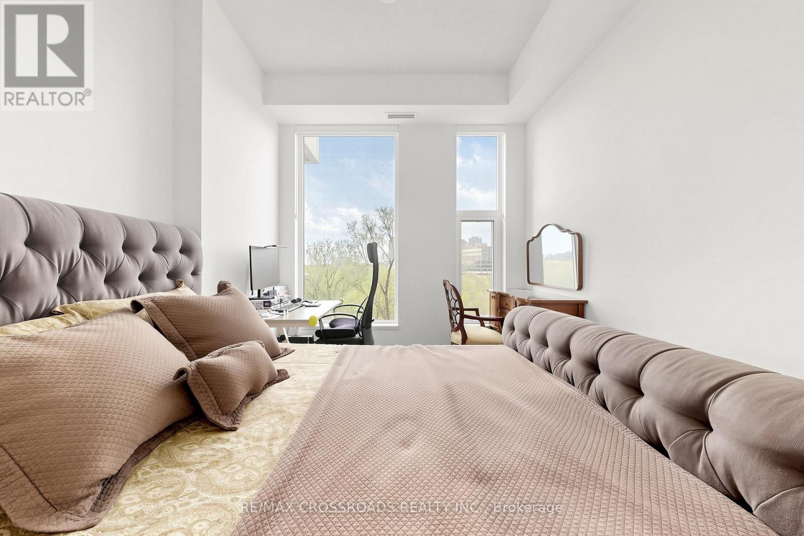 #534 25 ADRA GRADO WAY - 8