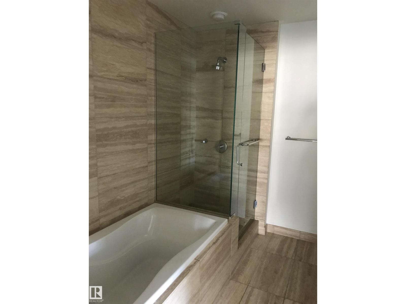#113 2510 109 ST NW — photo 16
