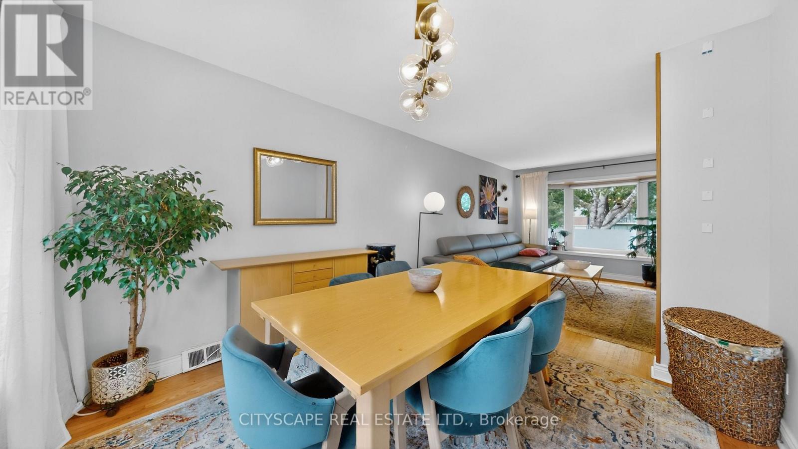 79 PAPERBIRCH DRIVE - 11