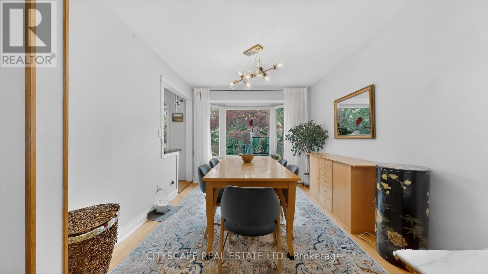 79 PAPERBIRCH DRIVE - 10