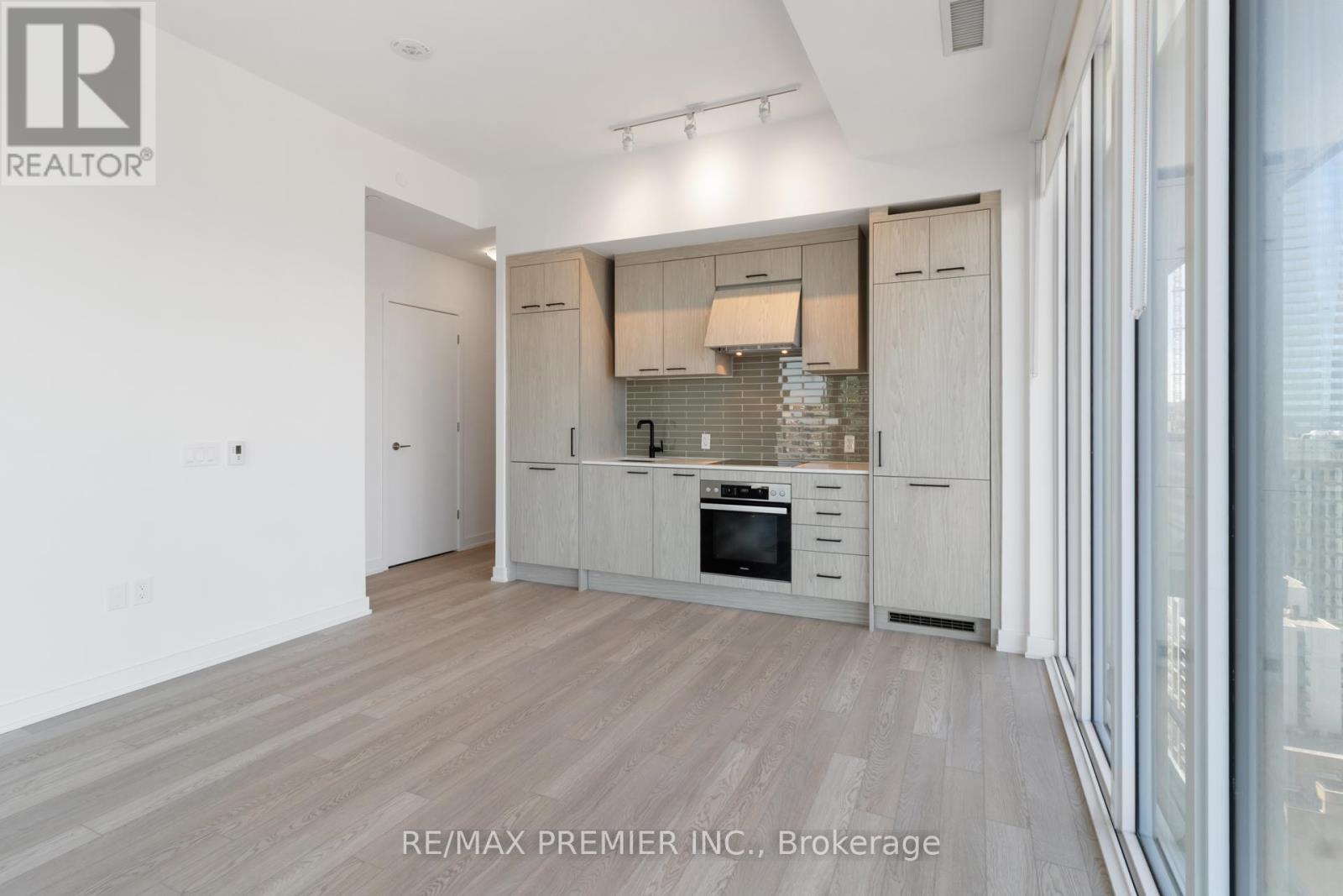 #2505 634 CHURCH STREET - Image 17