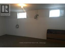 Living room - 969 Davis Drive, Newmarket, ON L3Y2R7 Photo 9