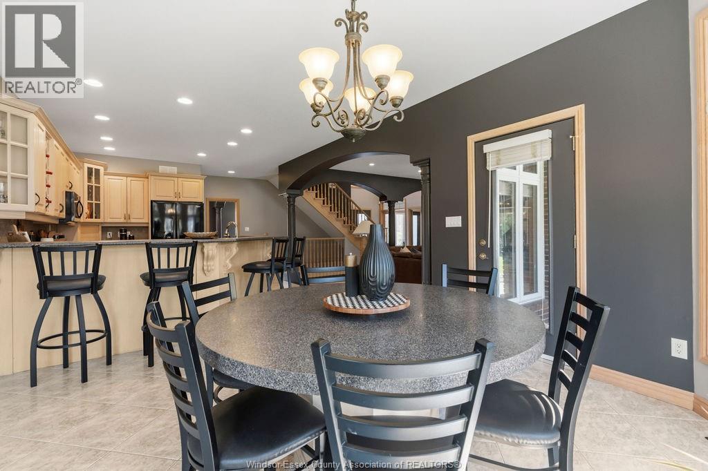 696 GEORGE KENNEDY WAY - 21