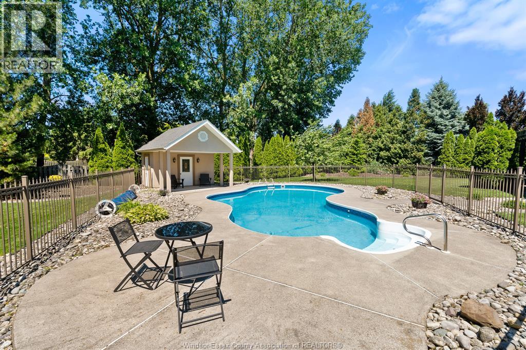 696 GEORGE KENNEDY WAY - 37