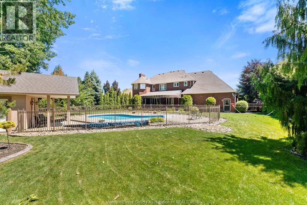 696 GEORGE KENNEDY WAY - 41