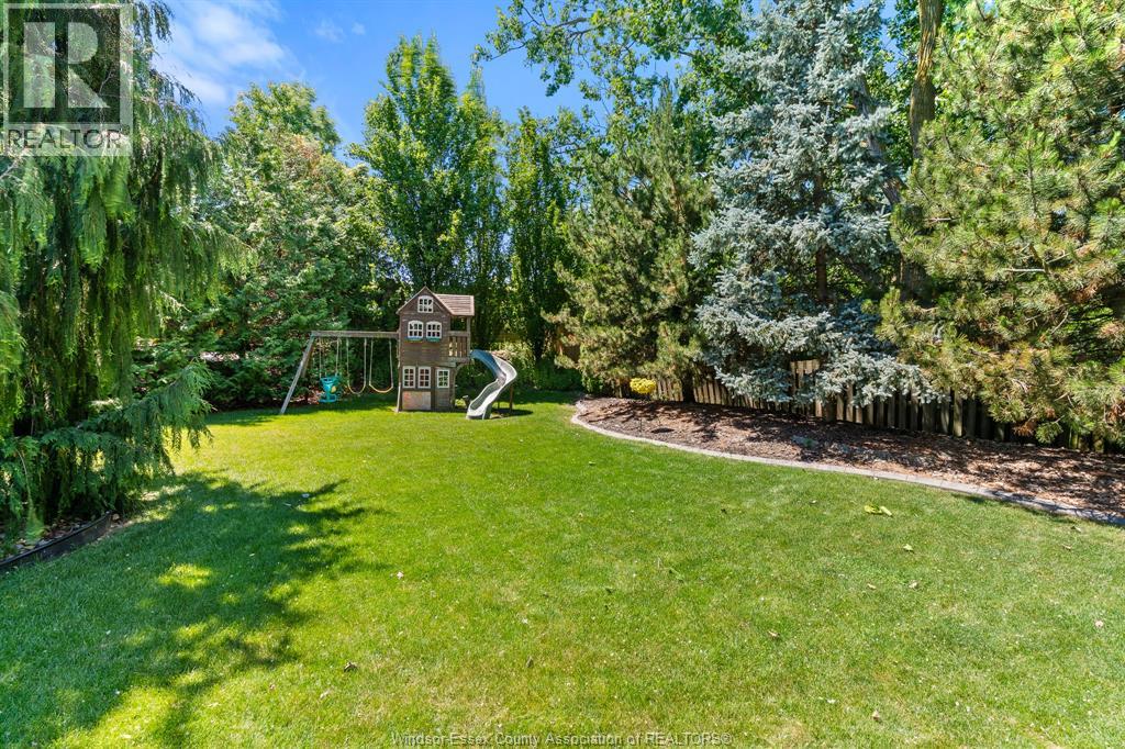 696 GEORGE KENNEDY WAY - 42