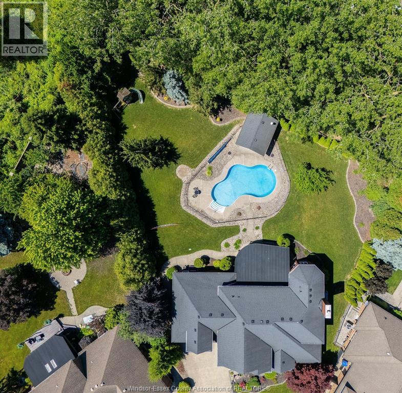 696 GEORGE KENNEDY WAY - 43