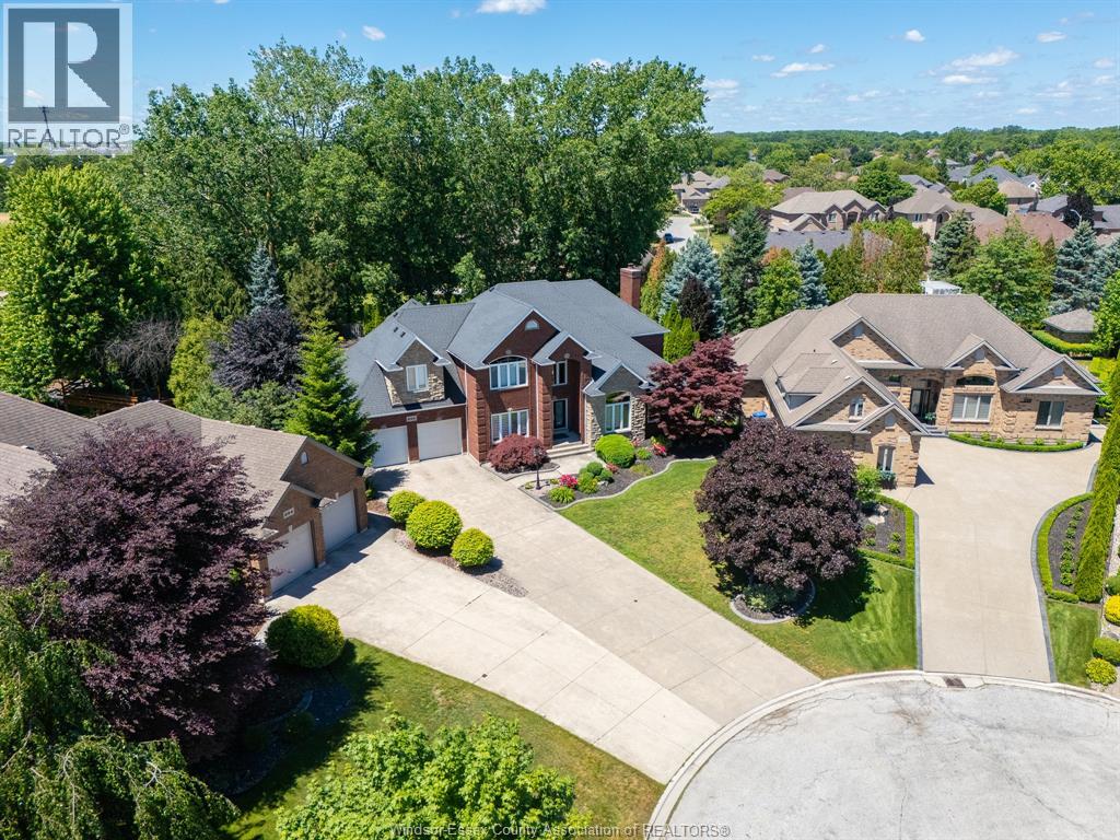 696 GEORGE KENNEDY WAY - 46