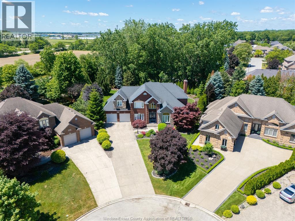 696 GEORGE KENNEDY WAY - 47