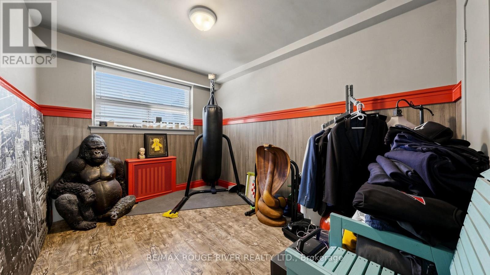 263 OAK PARK AVENUE - 12