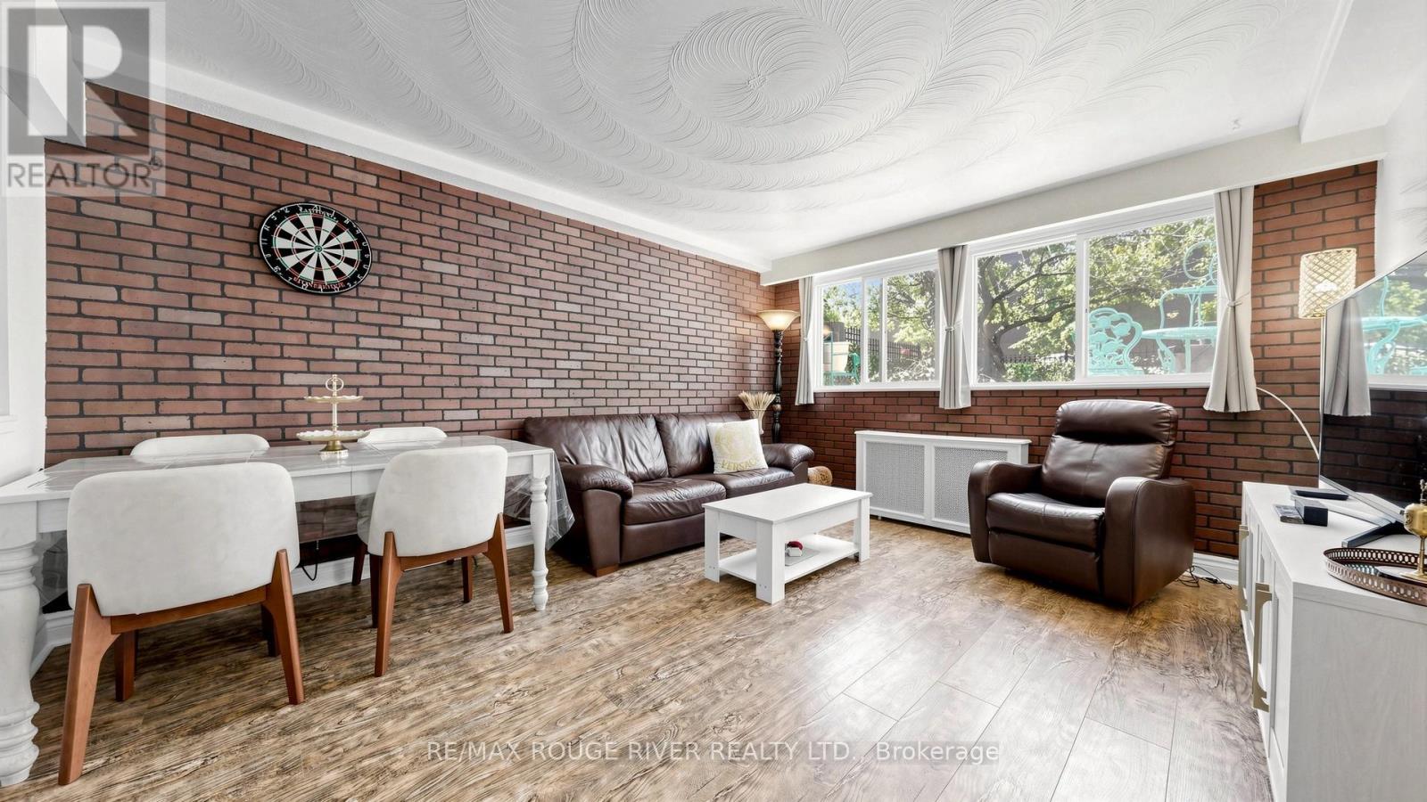 263 OAK PARK AVENUE - 3