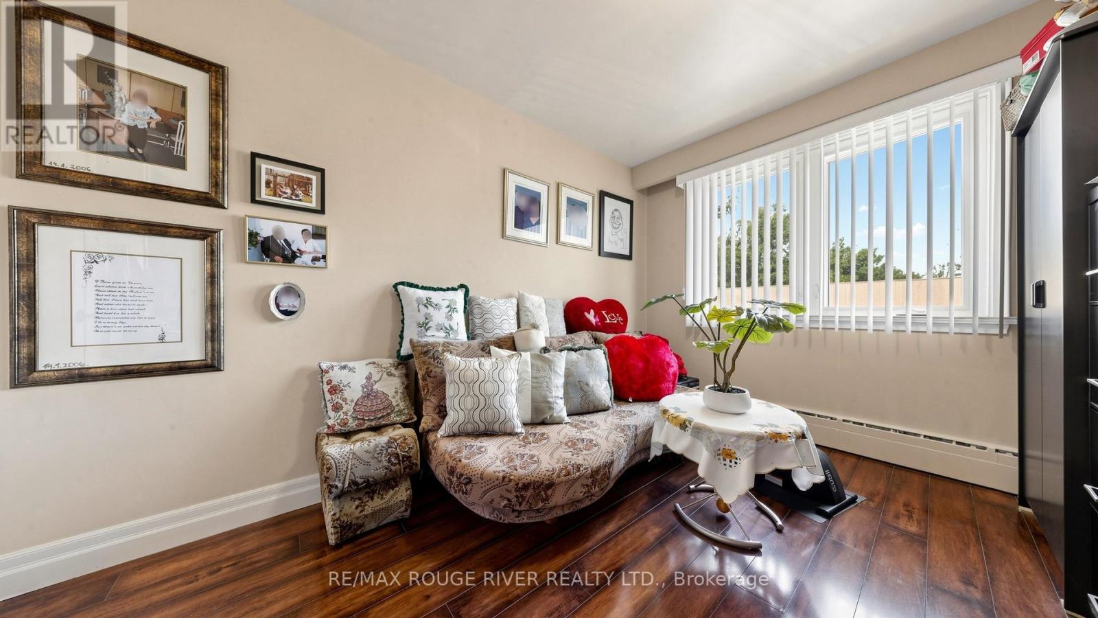 263 OAK PARK AVENUE - 25