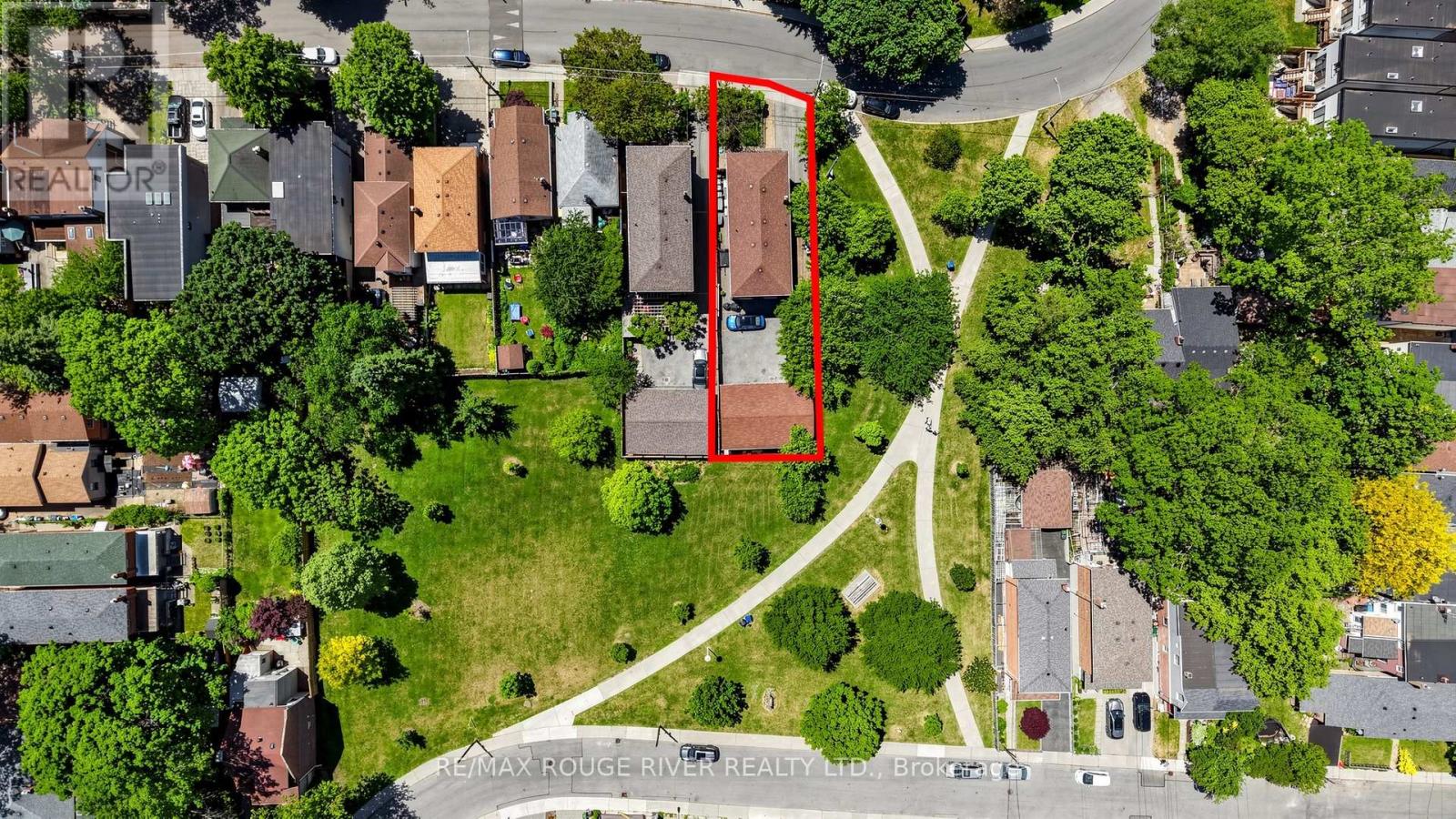 263 OAK PARK AVENUE - 44