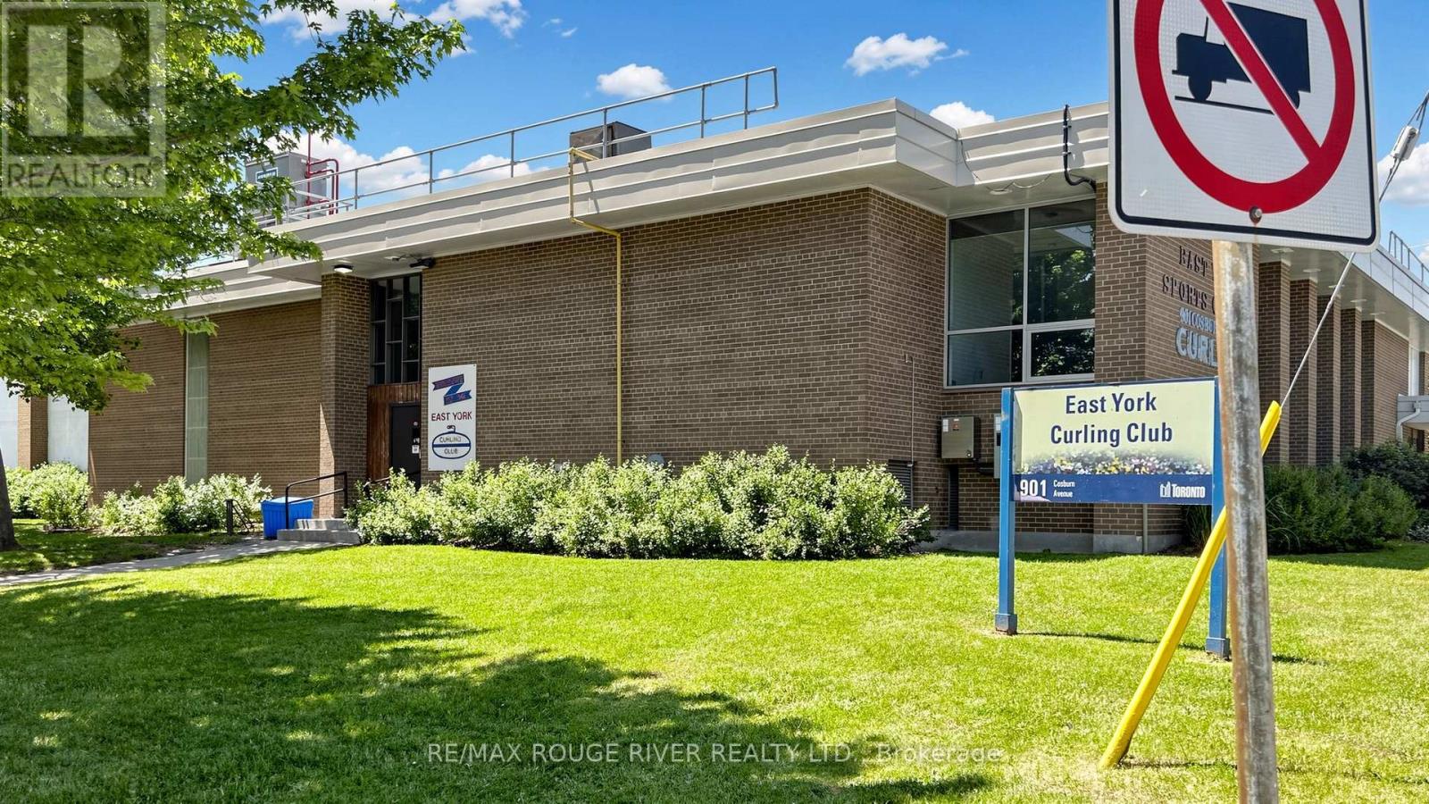 263 OAK PARK AVENUE - 41