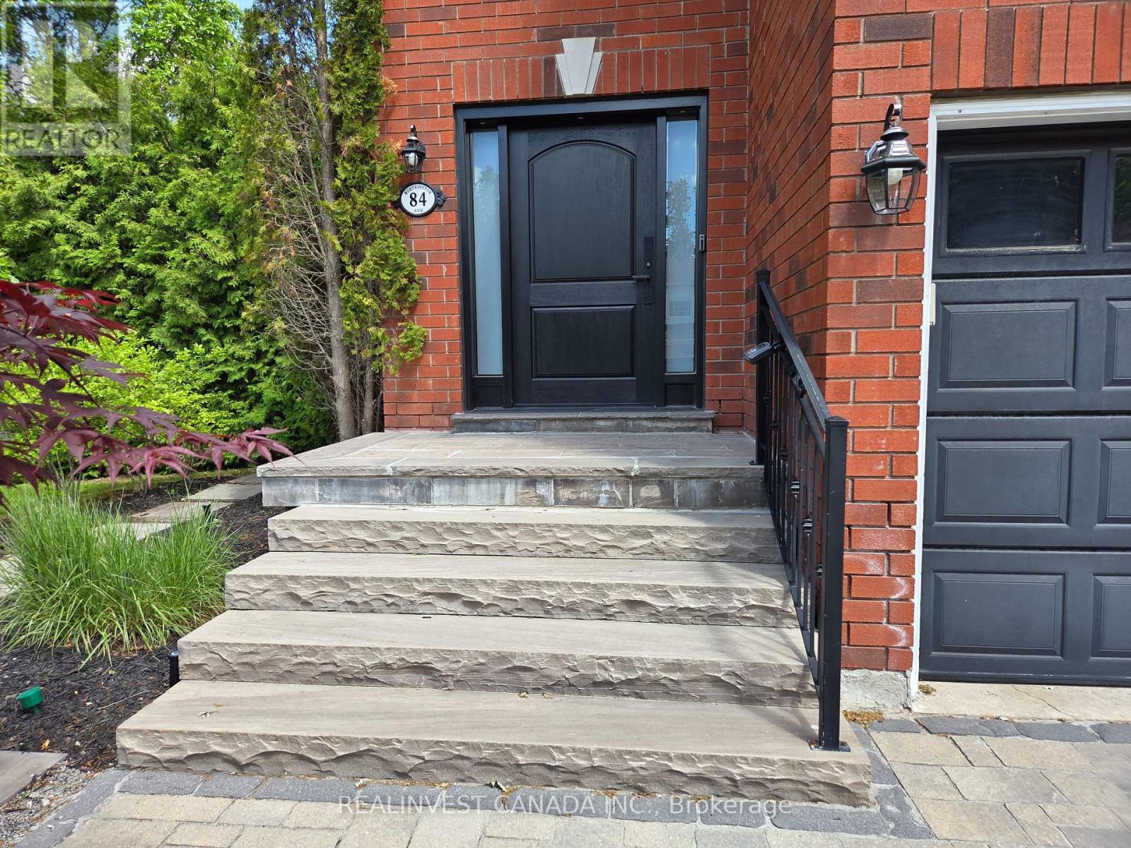 84 WORTHINGTON AVENUE - 3