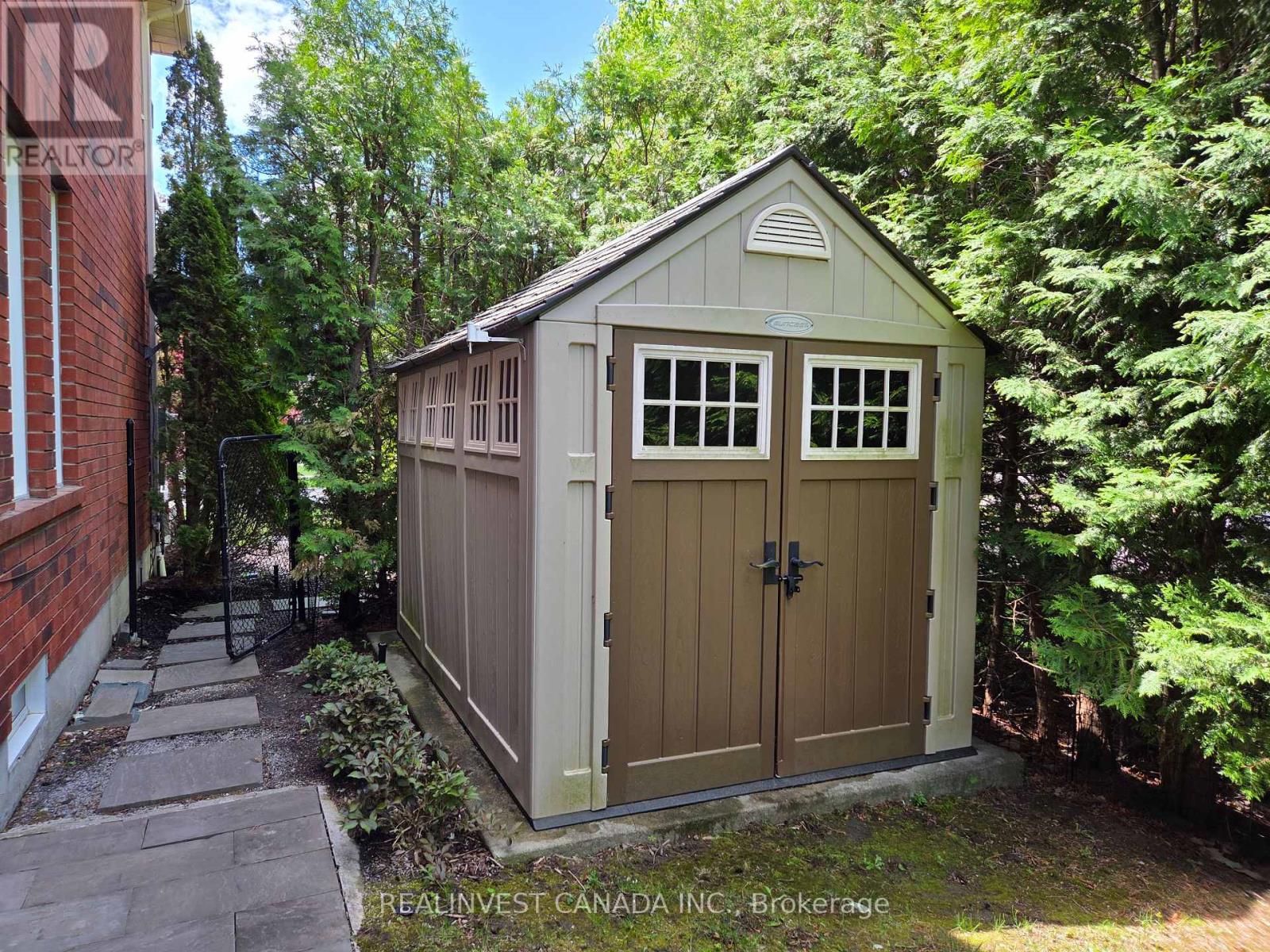 84 WORTHINGTON AVENUE - 37