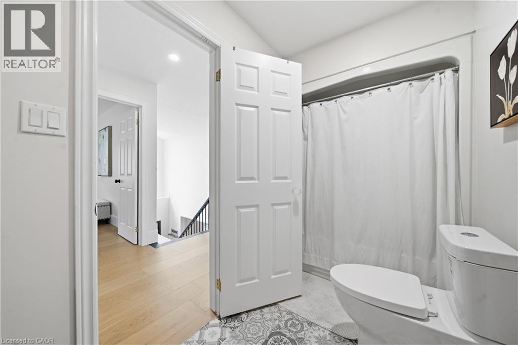 280 FARLEY Drive - 24