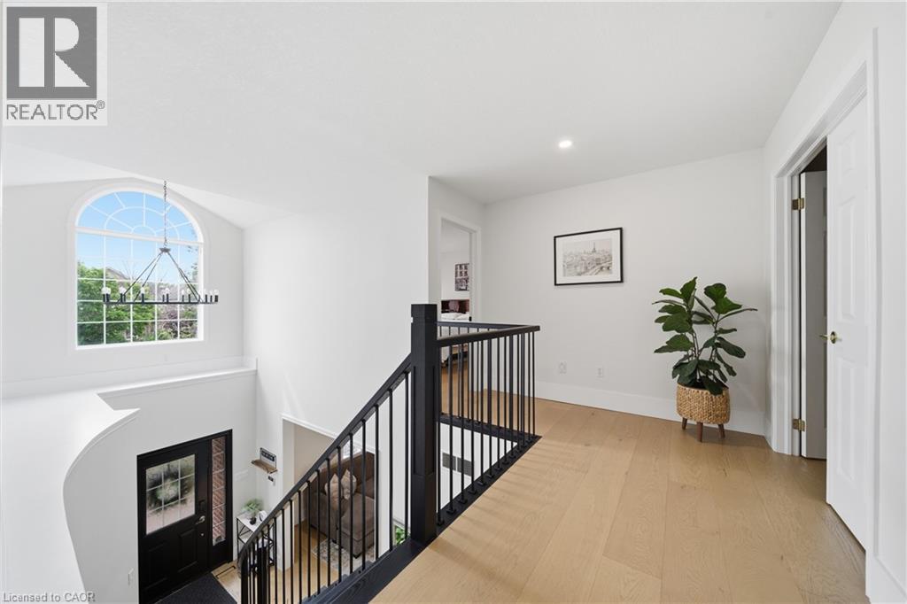 280 FARLEY Drive - 25