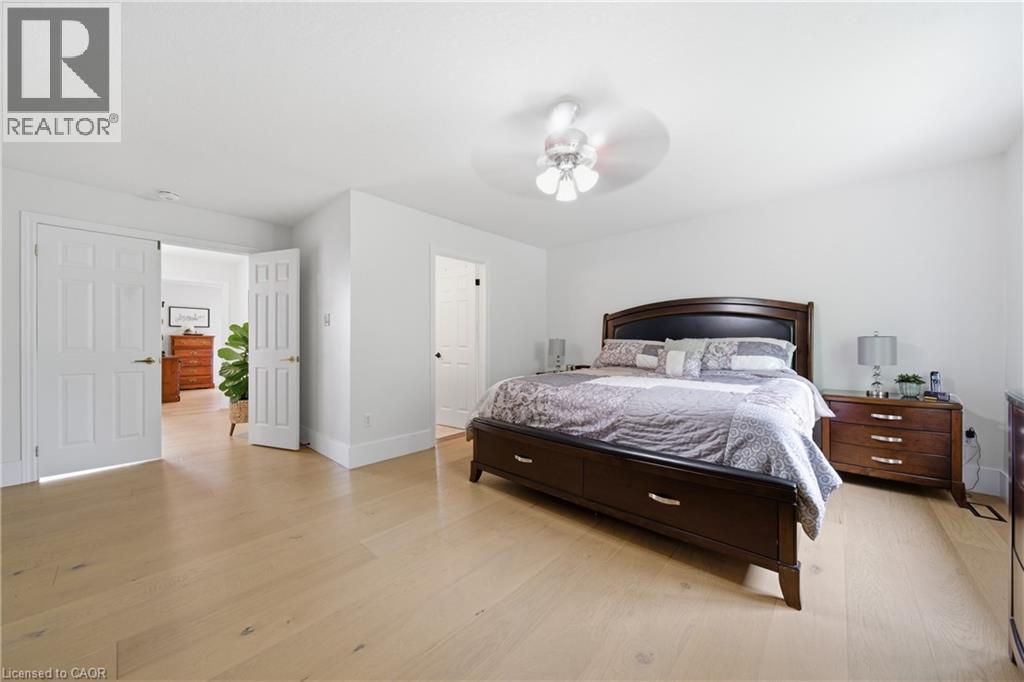 280 FARLEY Drive - 27