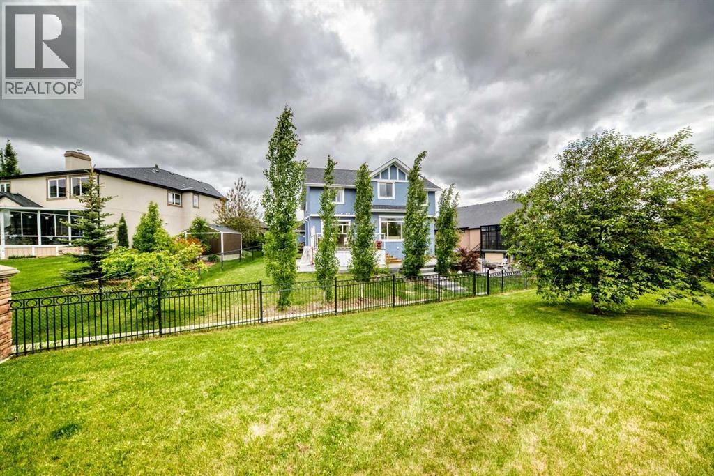 136 STONEMERE Close — photo 45