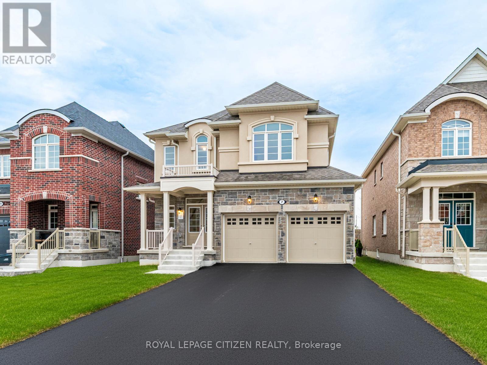 7 JEANNE PYNN AVENUE - 1