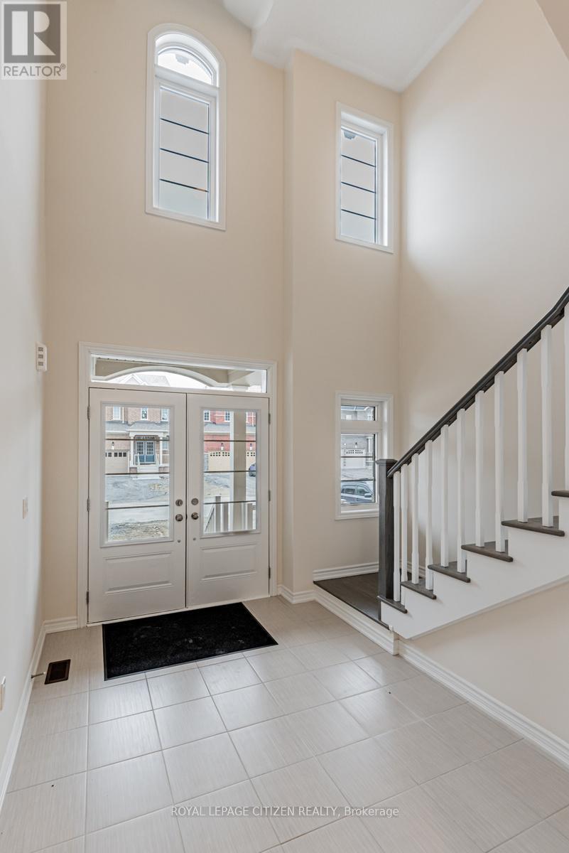 7 JEANNE PYNN AVENUE - 3
