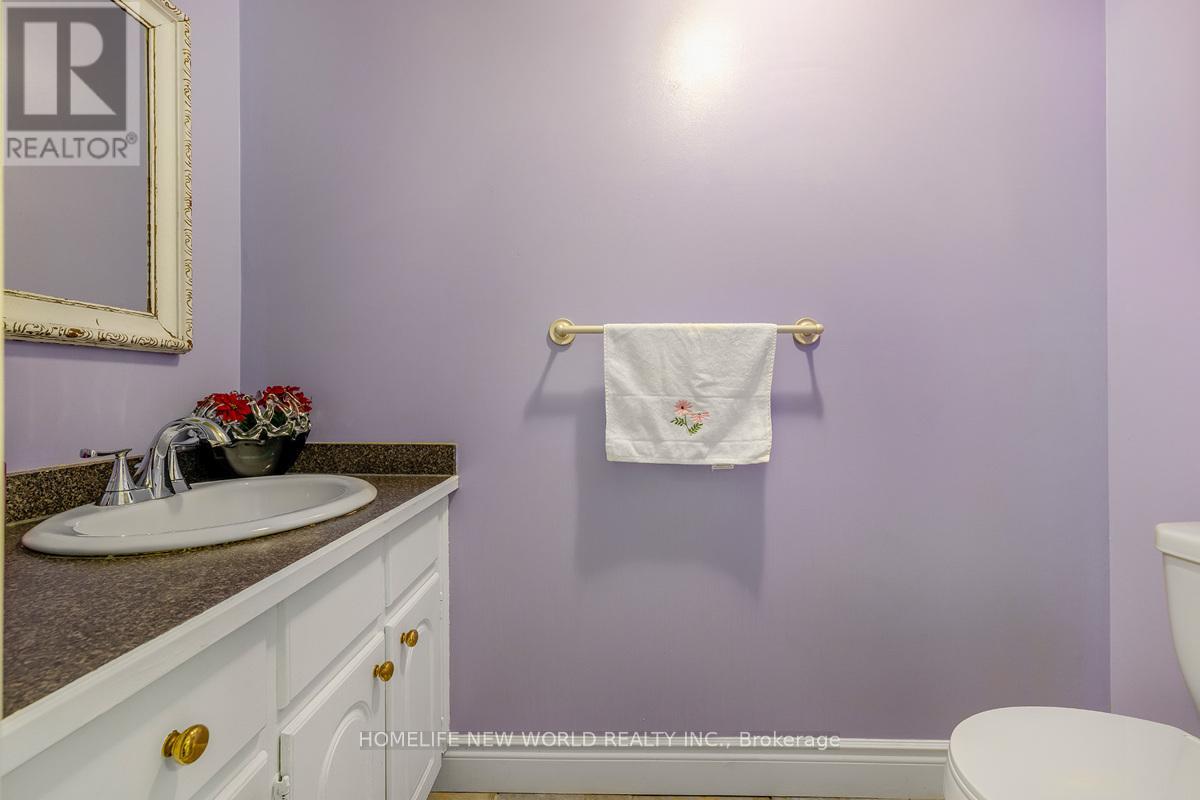 61 POPLAR CRESCENT - 16