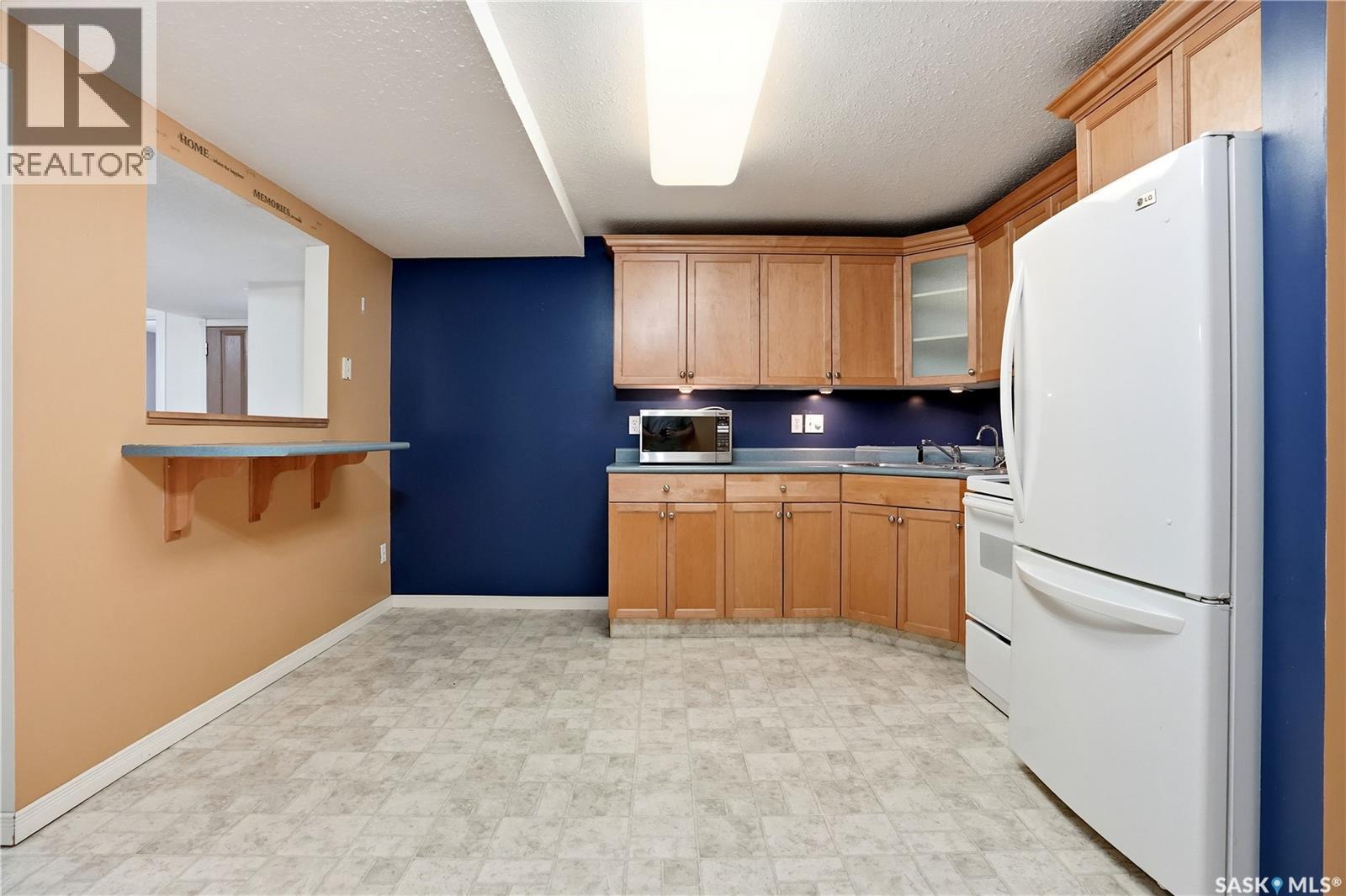 177 OTTAWA STREET — photo 36