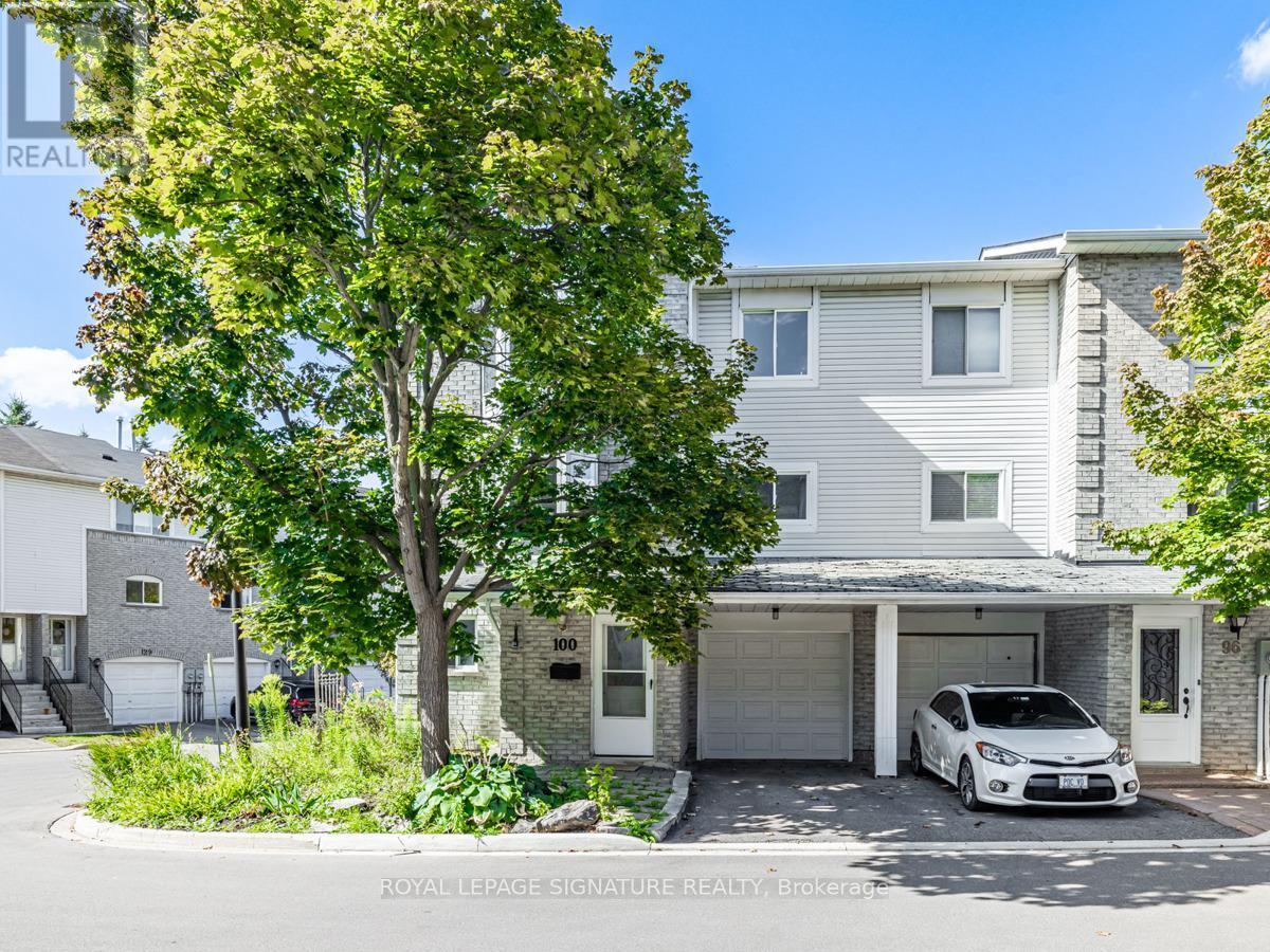 Photo of 100 WILLIAM CURTIS CIRCLE