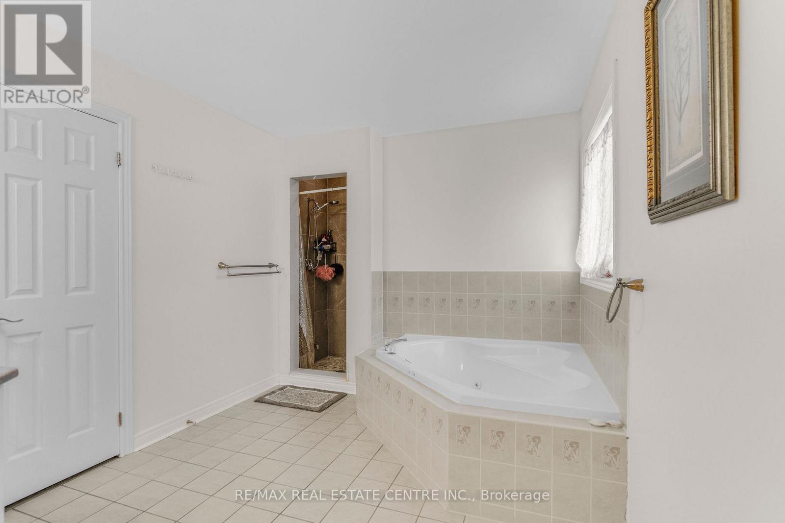507 ROURKE PLACE - 35