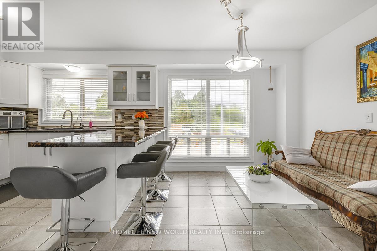 61 POPLAR CRESCENT - 11