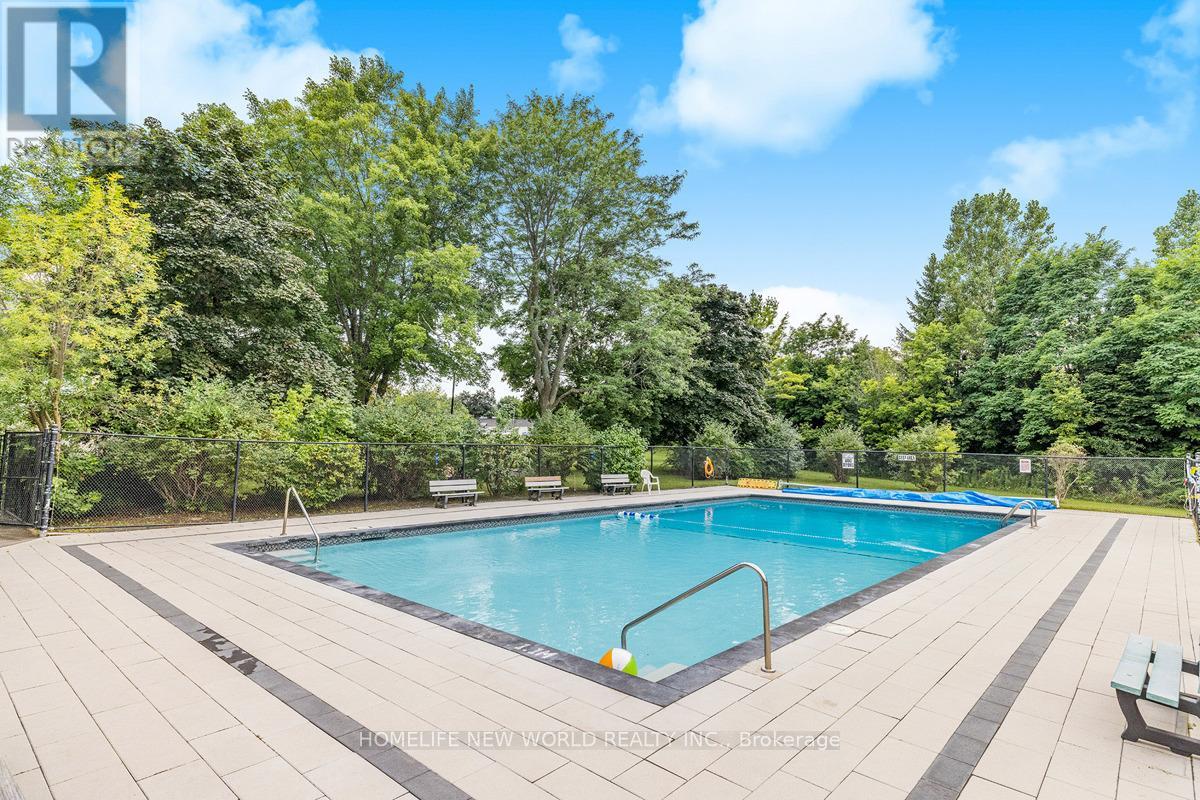 61 POPLAR CRESCENT - 19