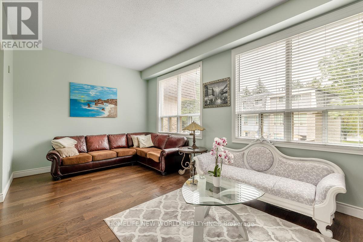 61 POPLAR CRESCENT - 6