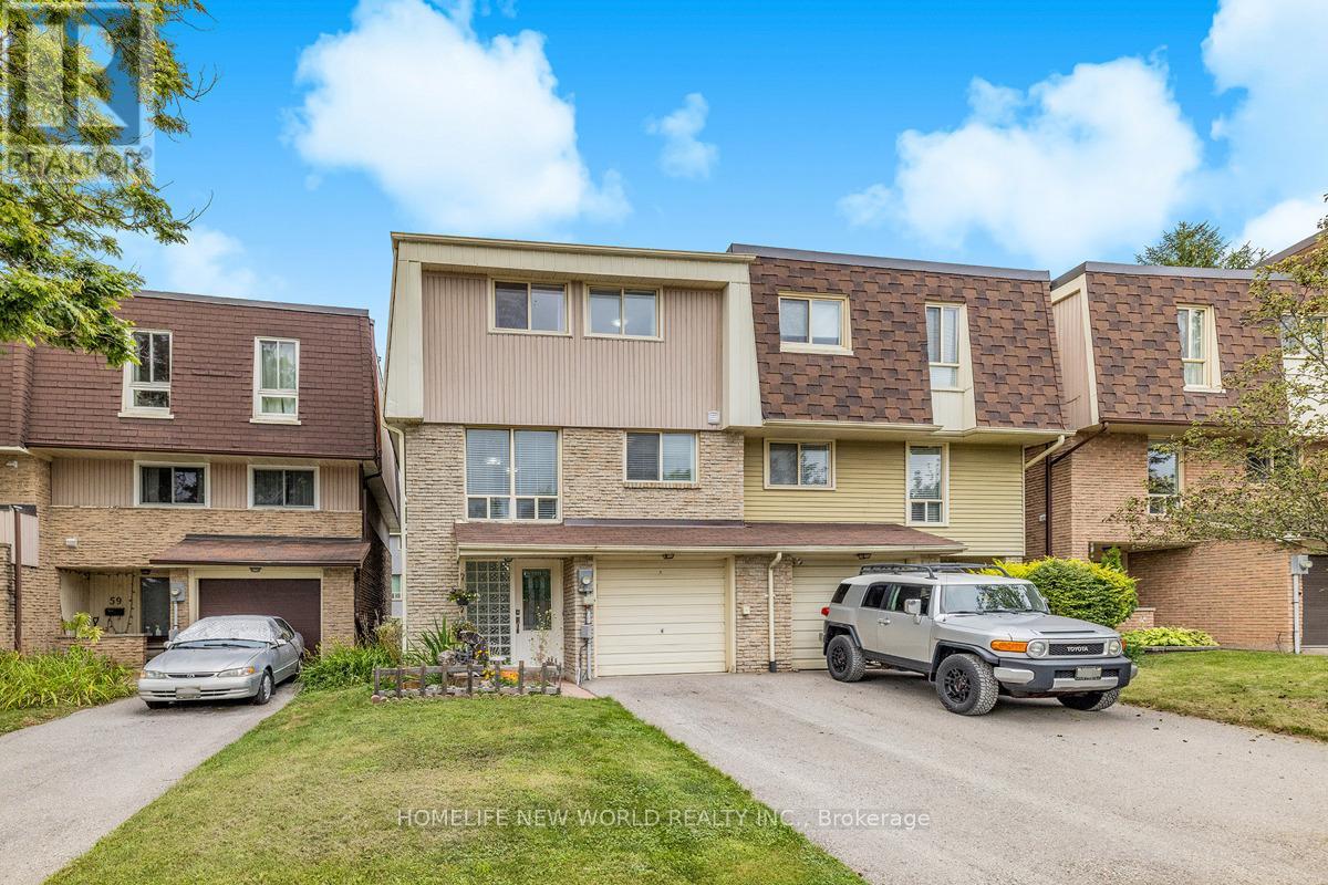 61 POPLAR CRESCENT - 1