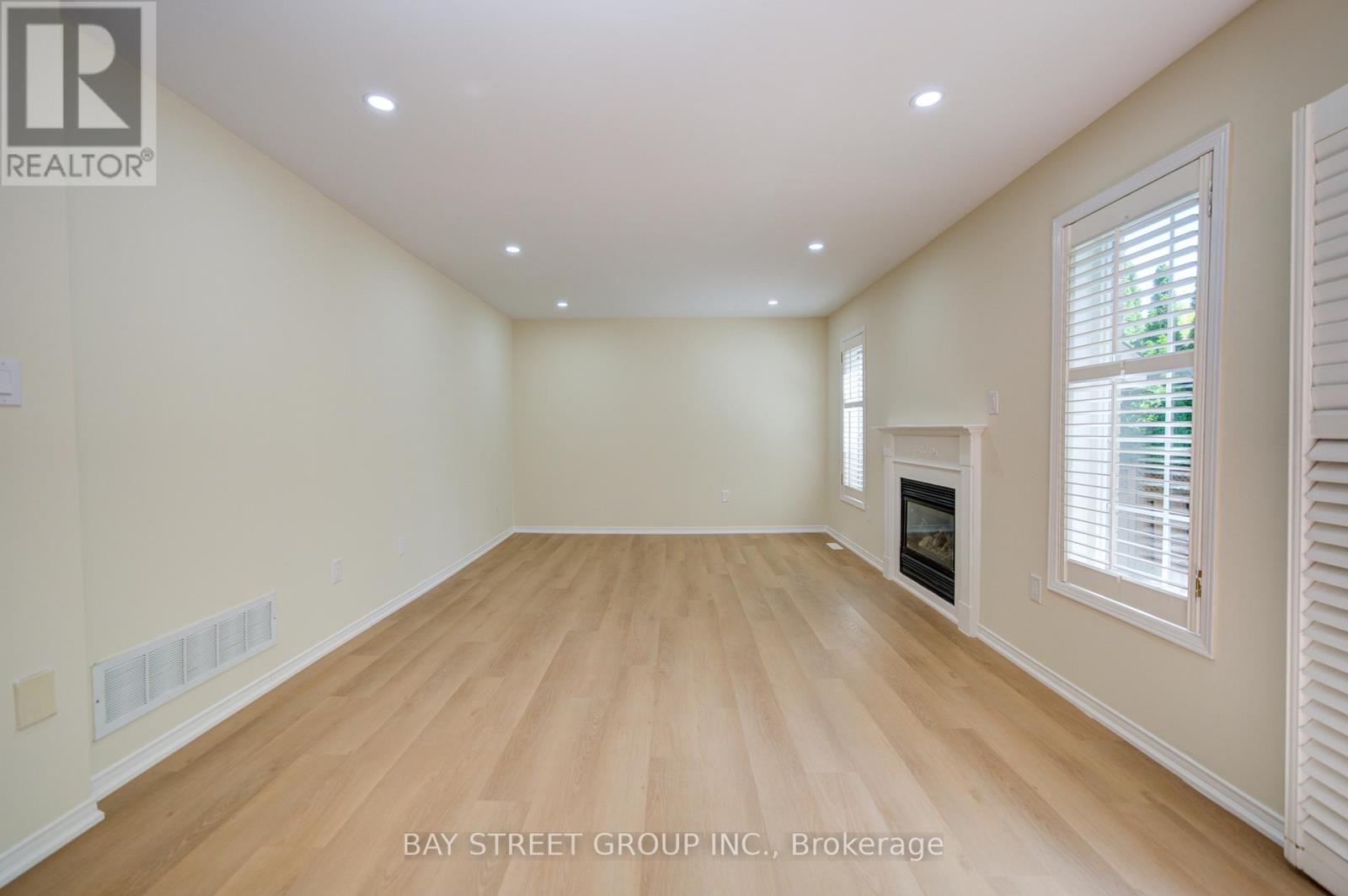 50 GREENBANK DRIVE - 11