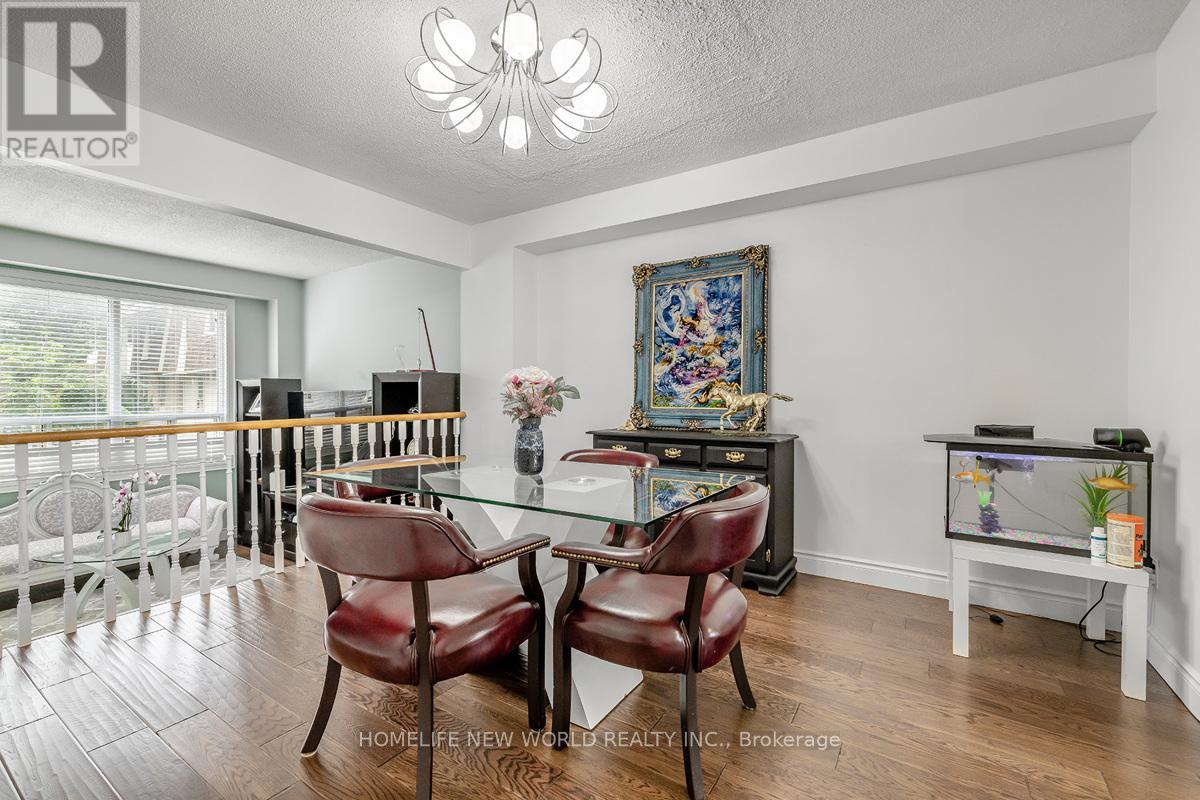 61 POPLAR CRESCENT - 7
