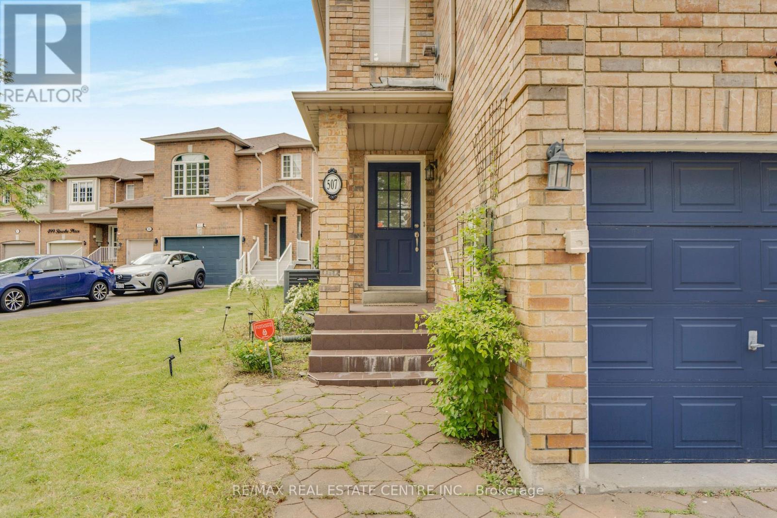 507 ROURKE PLACE - 8