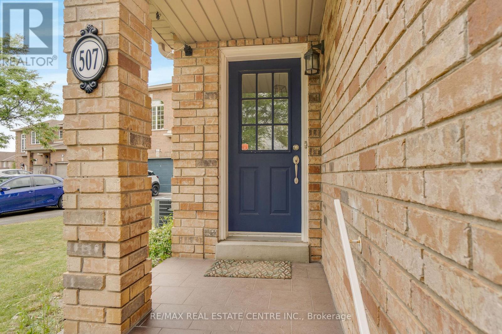 507 ROURKE PLACE - 9