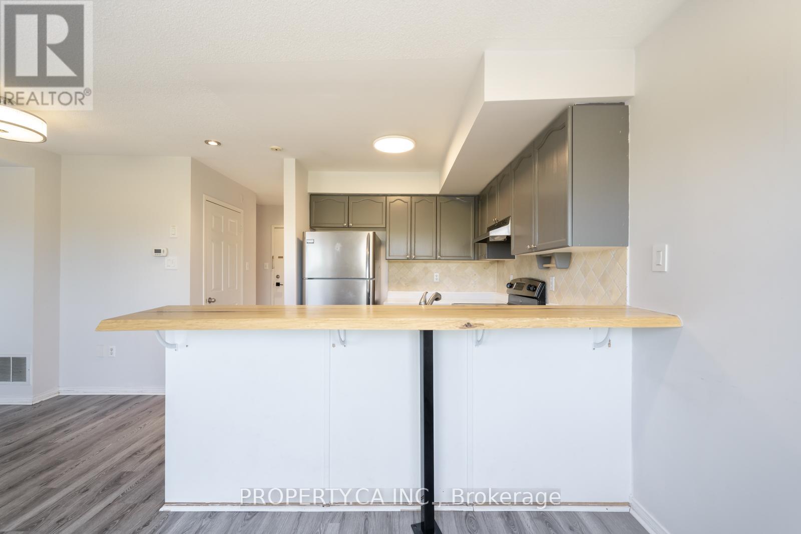 #A206 15 CORNELL MEADOWS AVENUE - 10