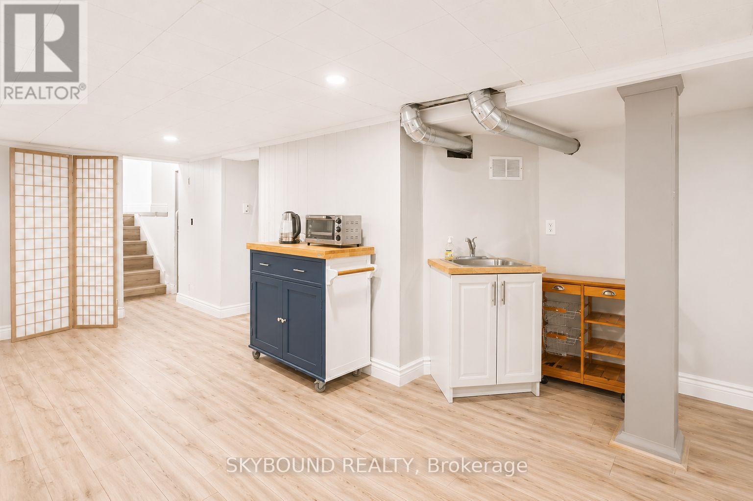 1723 LANGLOIS AVENUE - 12