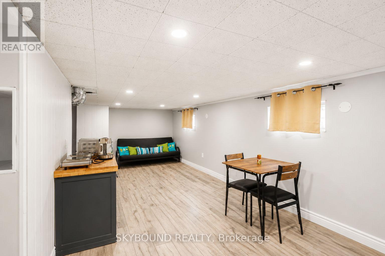 1723 LANGLOIS AVENUE - 14