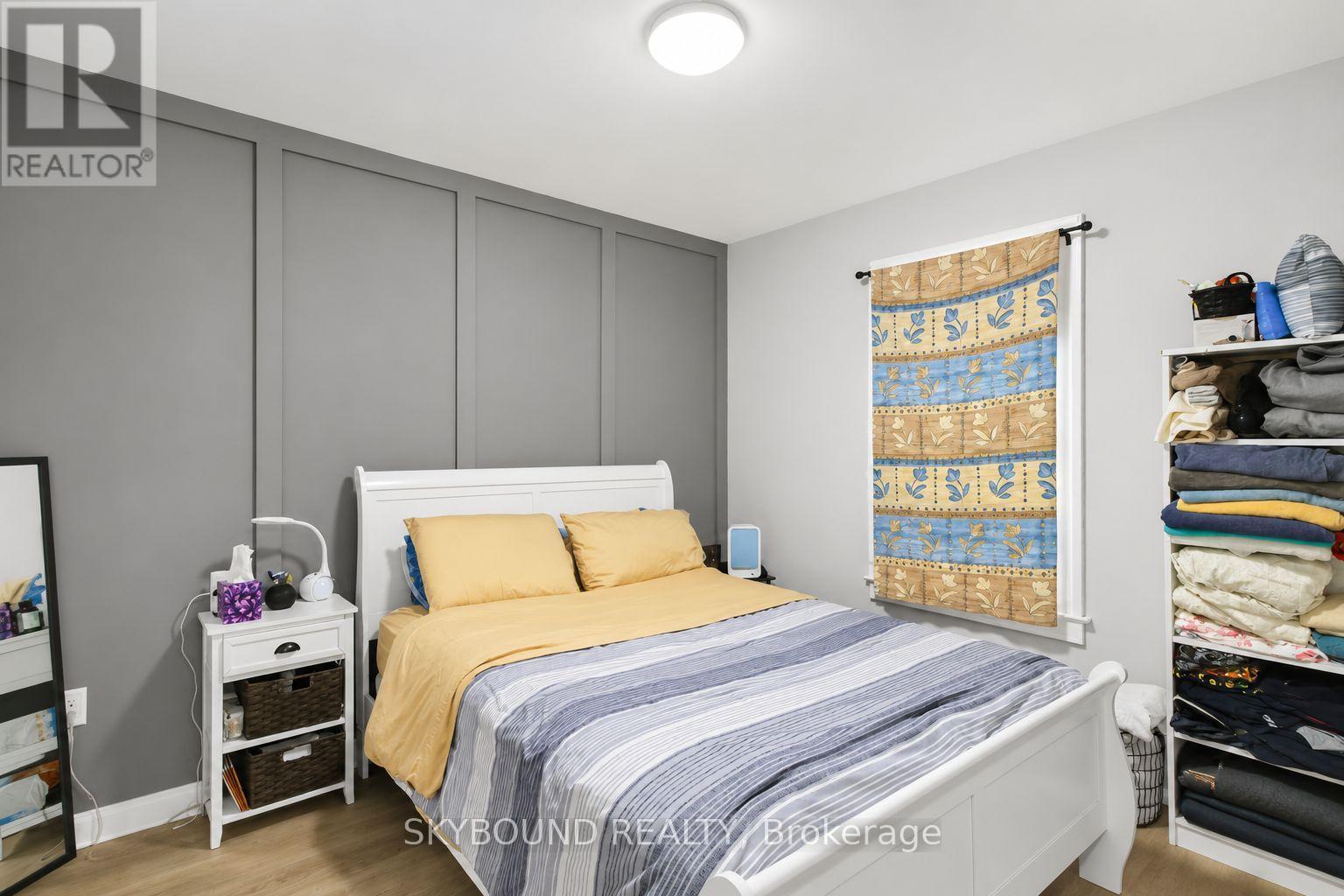 1723 LANGLOIS AVENUE - 9