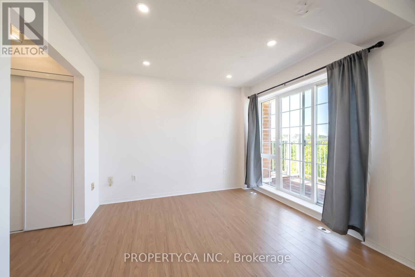 #A206 15 CORNELL MEADOWS AVENUE - 29